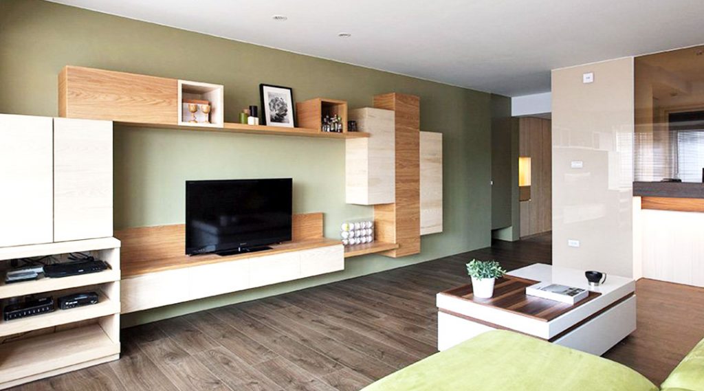 TV KUSTOMATE + KITCHEN & WARDROBE CLOSETS DESIGN EXPERT